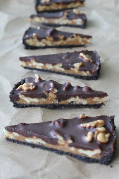 Easy Candy Bar Tart