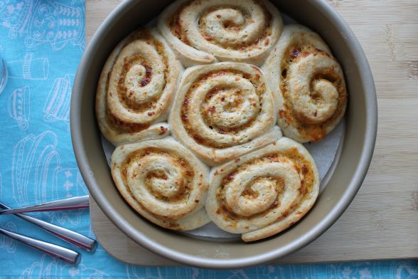 Cheddar Swirl Buns