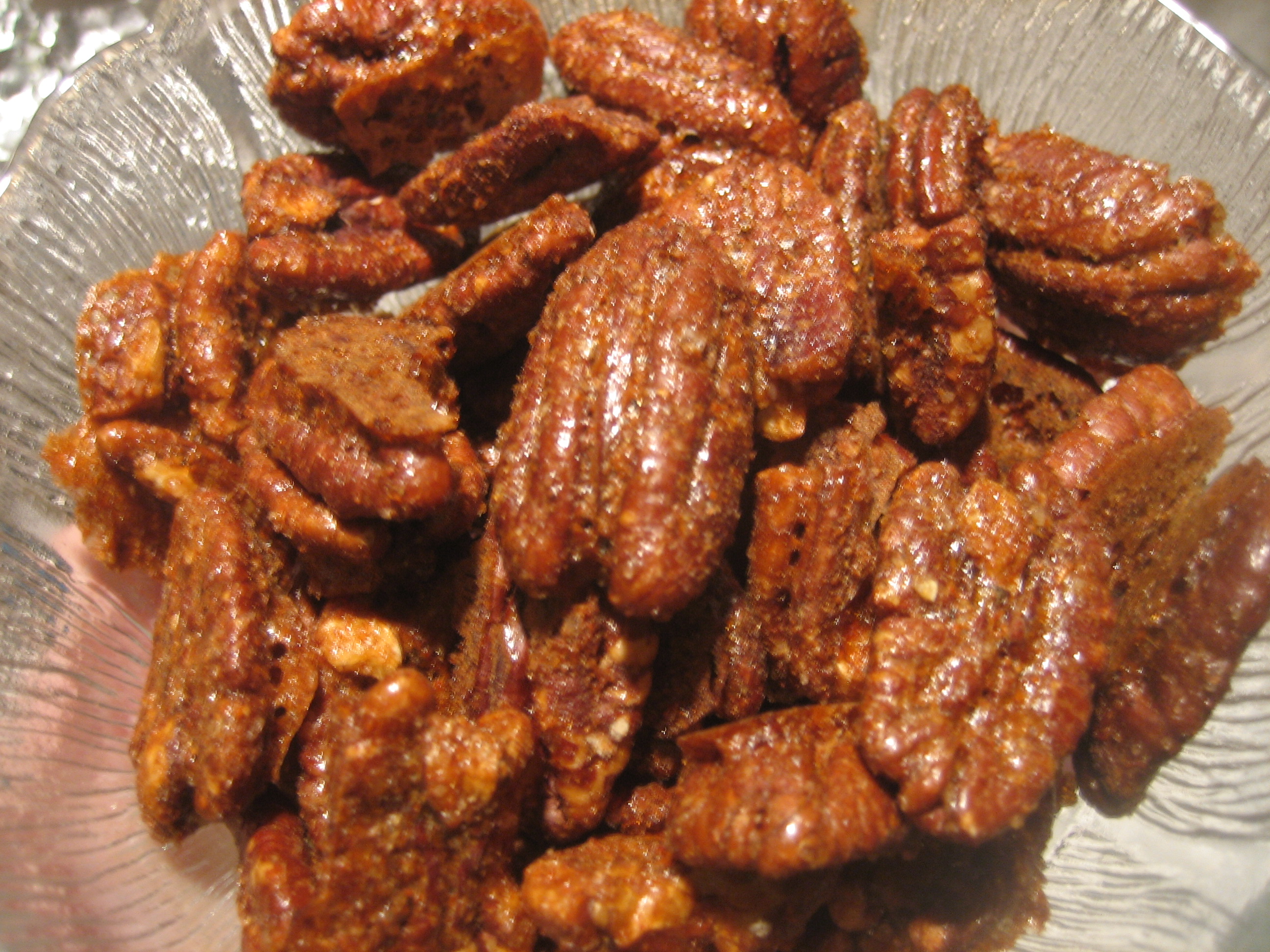 sweet-spicy-candied-pecans-keto-candy-pecan-recipes-candied-pecans